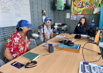 Energía entrega beneficios y orientación preventiva durante matinal de Radio Tamarugo