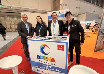 Municipalidad de Iquique lleva exitoso modelo de trabajo en turismo deportivo a Feria Internacional en España