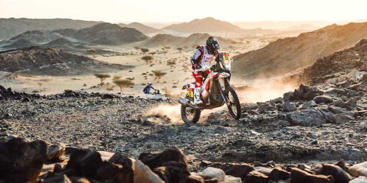 Dakar 2026: Nacho Cornejo responde al desafío de abrir pista y suma un buen arranque