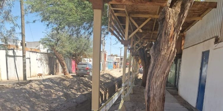 Aguas del Altiplano avanza en renovación de matriz de agua potable en La Tirana