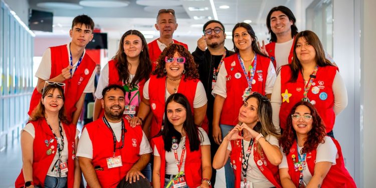 Teletón busca voluntarios para sus 15 institutos: postulaciones abiertas