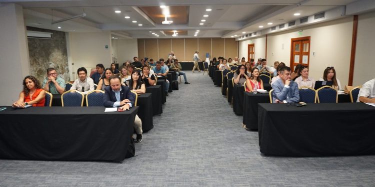 Economía circular y gestión ambiental municipal marcan el inicio de la Escuela de Verano 2026 de la ACHM en Iquique