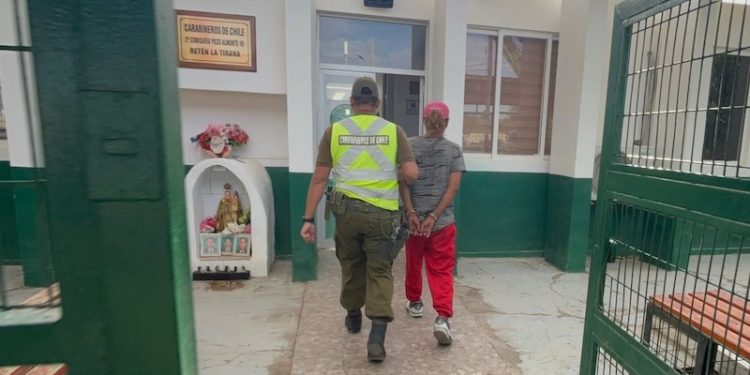 Detenido por portar arma blanca en La Tirana