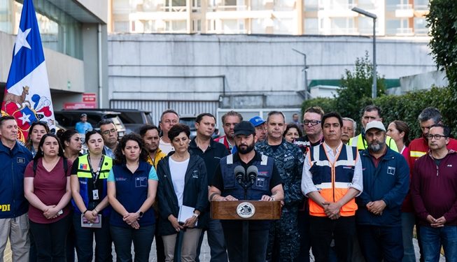 Presidente Boric se reúne con autoridades y alcaldes del Biobío y entrega declaraciones tras la emergencia