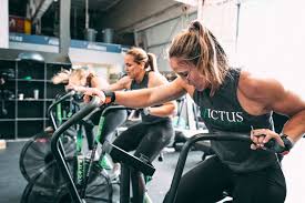 CrossFit: ¿Puede la cuerda con peso ayudar a cuidar el hombro?