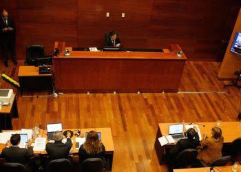 Juez que autorizó detención de Vivanco también visó incautación de dinero y «metales como oro» de su domicilio