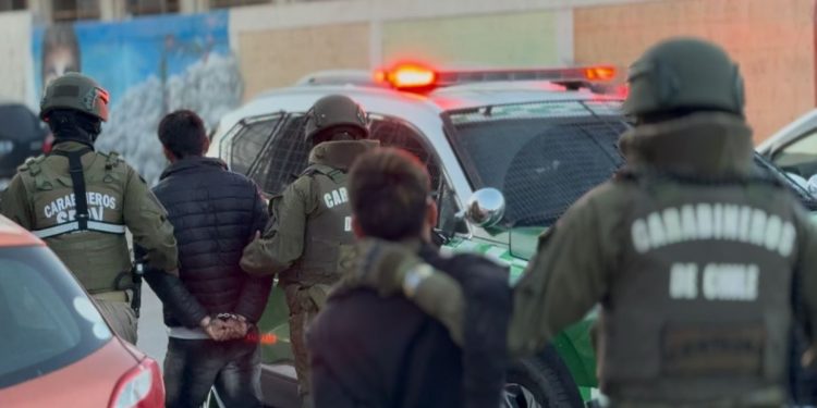 SEBV Iquique desarticula organización criminal dedicada al robo (con intimidación) de vehículos motorizados