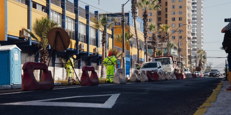 Comenzó última etapa de mejoramiento de calzadas en sector norte de Iquique