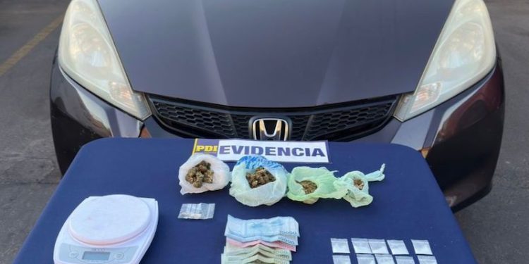 PDI detuvo a dos imputados por tráfico en pequeñas cantidades en población Tacora