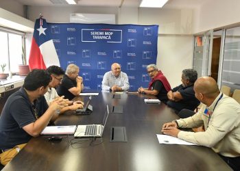Consejeros se reunieron con seremi y directivos del MOP Tarapacá para revisar avance de proyectos