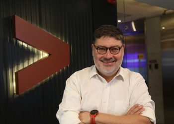 Los 5 elementos que están impulsando las organizaciones exitosas en la implementación de IA