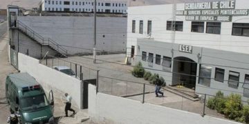 Gendarmería confirma muerte de funcionario tras incidente con arma de fuego en unidad de servicios especiales de Iquique