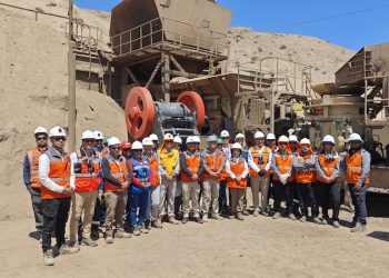 Ministra de Minería y Gobernador de Antofagasta encabezan visita técnica a nuevos chancadores de ENAMI en Taltal