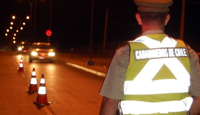 Carabineros y Senda refuerzan controles nocturnos en Iquique: Tres detenidos en ronda focalizada