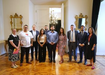 Presidente Boric Font recibe en audiencia a representantes de la agrupación Voces ExSename