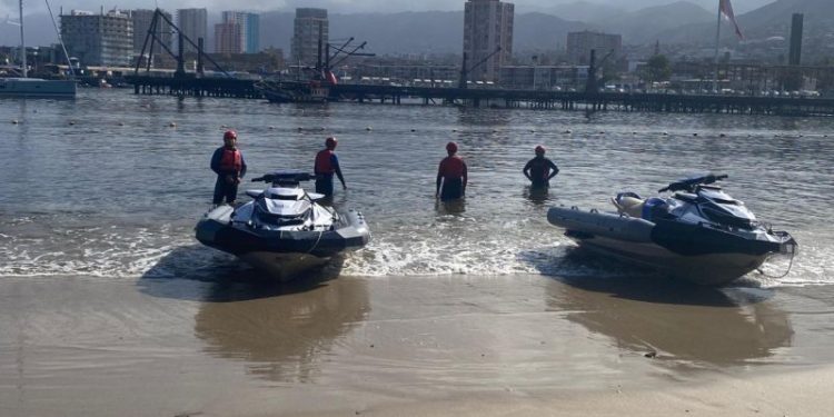 Gobernación Marítima de Antofagasta recibió dos nuevas motos de agua