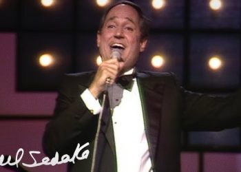 Neil Sedaka, leyenda del rock and roll y compositor de éxitos eternos, muere a los 86 años