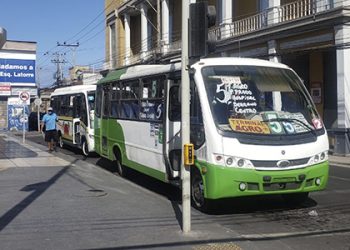 Anuncian ajuste tarifario en buses del transporte público de Tarapacá