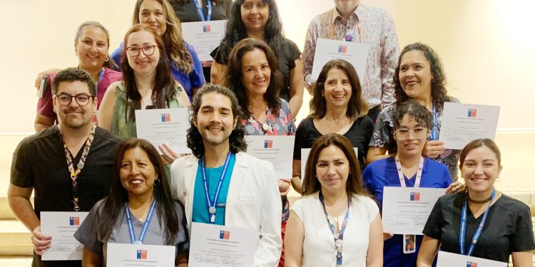 Servicio de Salud entregó reconocimientos a funcionarias (o)s con más felicitaciones en 2025