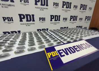 PDI Arica detuvo a dos extranjeros por tráfico de drogas en Cuya: entre ambos portaban más de 200 ovoides con sustancias ilícitas