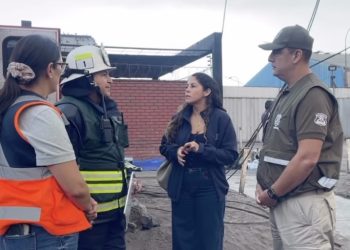Fiscalía instruye diligencias investigativas a Carabineros por incendio que afectó galpones en ZOFRI