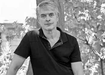 El curador internacional Dan Cameron visita Iquique para dictar una charla en marco del libro Barros Cruzados