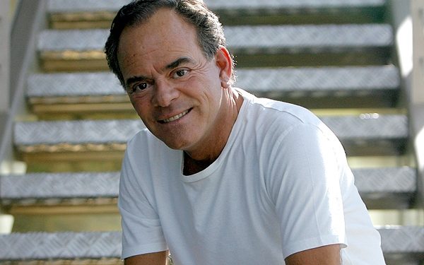 Murió el destacado lector de noticias Eduardo Cruz-Johnson