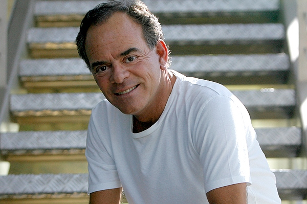 Murió el destacado lector de noticias Eduardo Cruz-Johnson