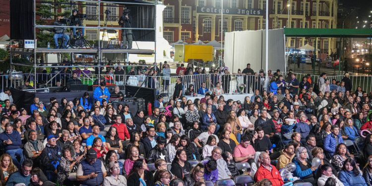 Festival de la Voz “Elena Caffarena” 2026 tendrá dos categorías en competencia