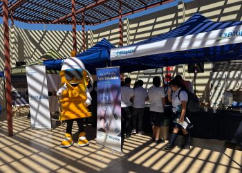 Más de 300 estudiantes participaron en celebración del Día Mundial del Agua en el Liceo Bicentenario Domingo Santa María de Iquique