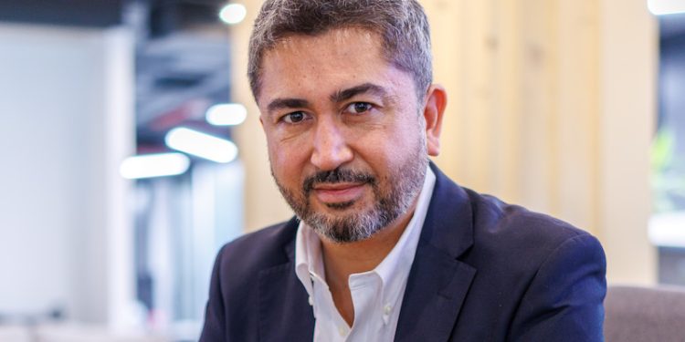 Decretos eléctricos en revisión: Perfeccionarlos para resguardar la inversión