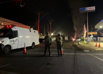 Bomberos controla incendio en Barrio Industrial de Iquique