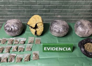 Tres bolivianos traficaban drogas en restaurante en Pozo Almonte
