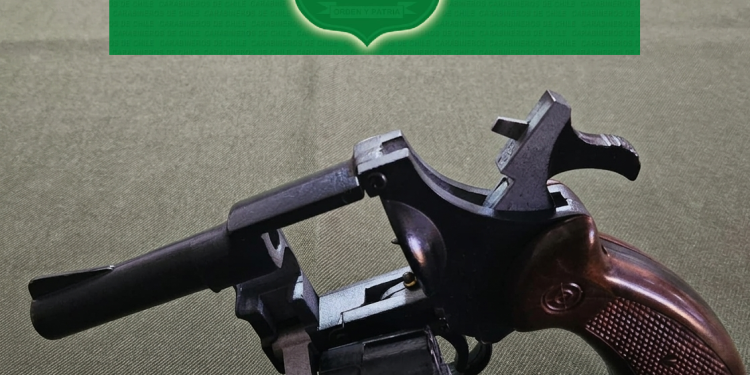 Sorprenden a boliviano de 17 años portando un revólver en avenida «Salvador Allede» con «Tomás Bonilla»