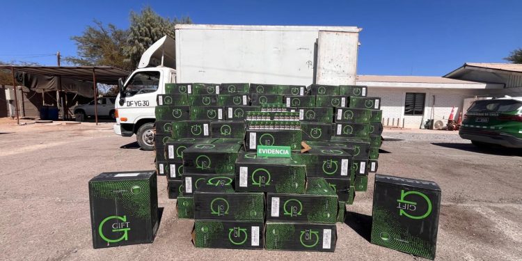 Carabineros incautó cargamento de cigarrillos de contrabando