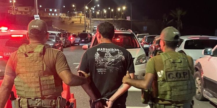Carabineros saca de circulación armas y droga en la región: 275 detenidos en una semana