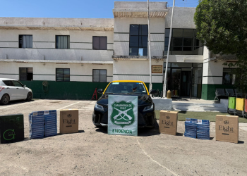 Taxista detenido: Llevaba dos mil cajetillas de cigarrillos de contrabando