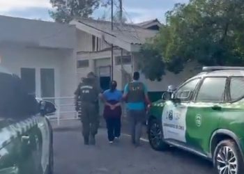Detienen a dos mujeres por contrabando e infracción a Ley de Drogas en La Huayca