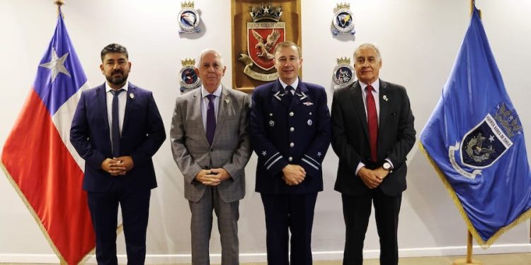 Activa participación del CAMIFACH en Centenario del Grupo N°1 y 96 Aniversario de la FACH en el Mes del Aire y el Espacio 2026