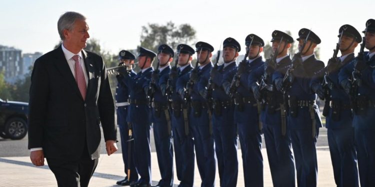 Presidente de la República se reunió con el Alto Mando de la Fuerza Aérea de Chile