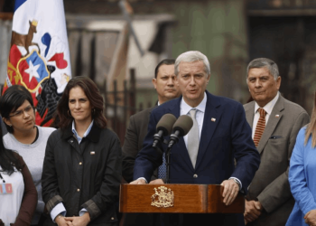 Encuesta Cadem: En su primera semana de gobierno, 57% aprueba y 34% desaprueba la gestión del Presidente Kast