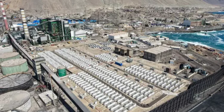 Inicia operaciones BESS Tocopilla, complejo pionero de reconversión energética en Chile