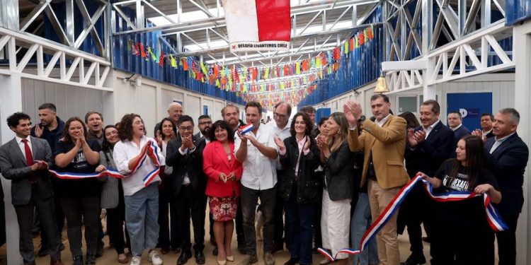 Desafío Levantemos Chile, Banco de Chile y la comunidad de Punta de Parra inauguran escuela modular que permitirá a sus niños iniciar su año escolar