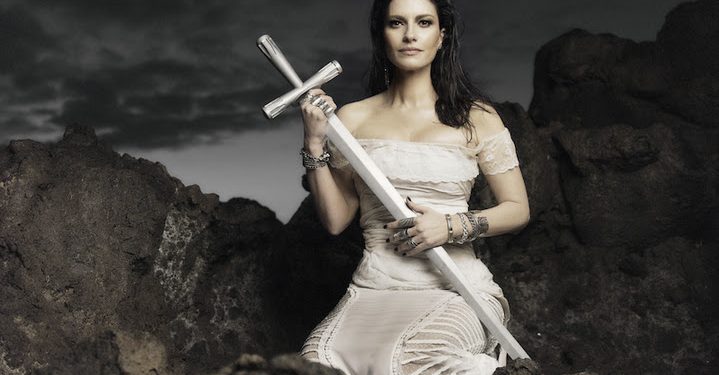 Laura Pausini estrena «Yo Canto 2», álbum homenaje a grandes compositores en español