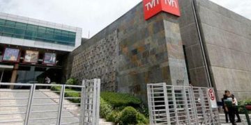 Gobierno saliente autorizó a TVN a endeudarse por más de $7 mil millones con garantía estatal