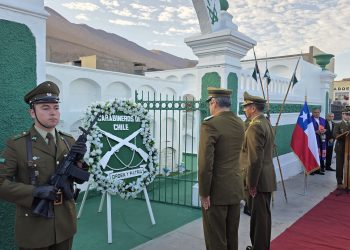 Carabineros honra a sus mártires con un sentido homenaje