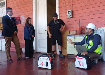 Concretan la entrega del generador 222 para pacientes electrodependientes en Tarapacá