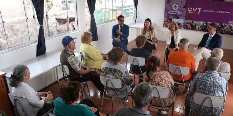 Delegada Presidencial informó postergación del cobro del alza en las cuentas de la luz