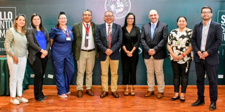 Por primera vez en Tarapacá: cerca de 200 estudiantes se certifican como monitoras en prevención de quemaduras