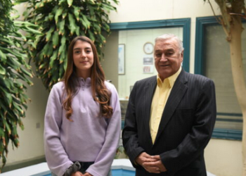 Empresario magallánico radicado en Iquique respalda a basquetbolista que viaja a España al Sport Change Project